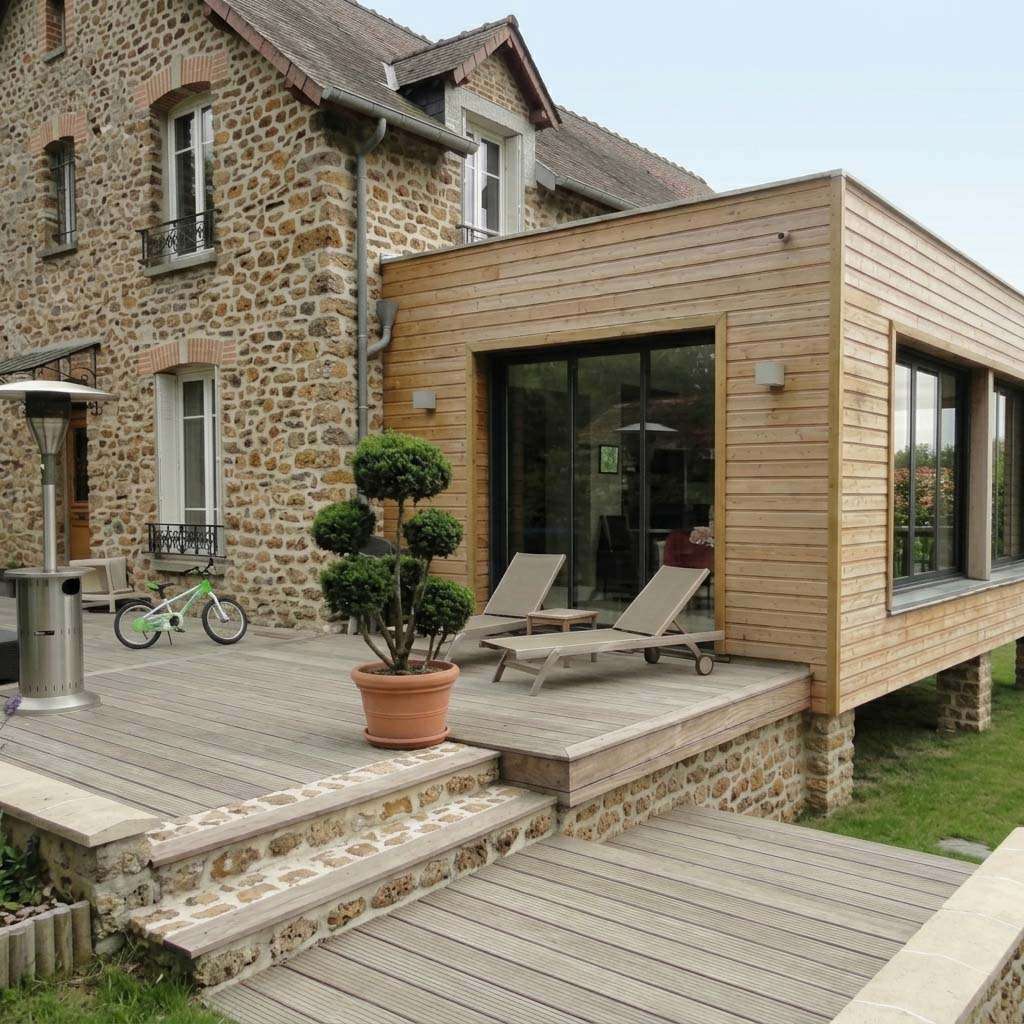 Conception et réalisation d'une extension sur maison meulière à bardage bois à Meudon